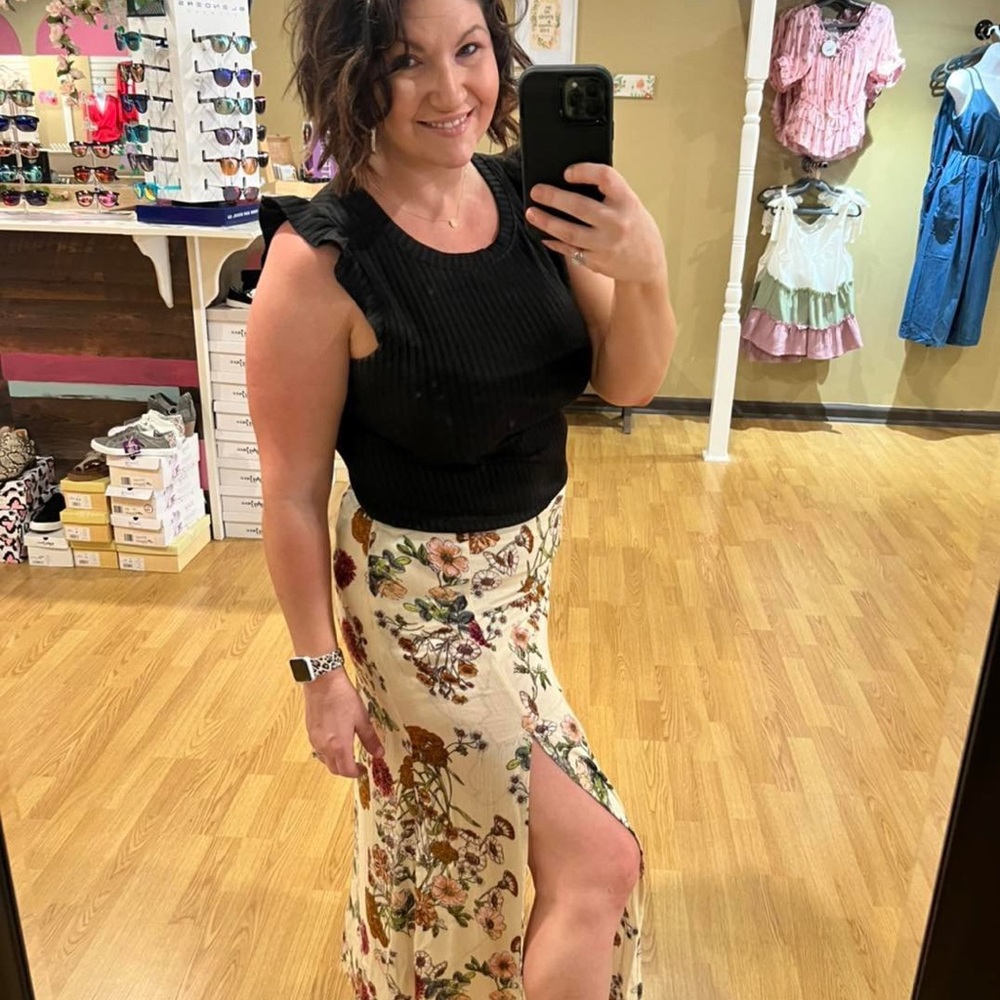 Davi & Dani Split Hem Skirt